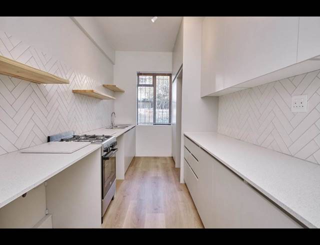 2 bed property to rent in THREE ANCHOR BAY